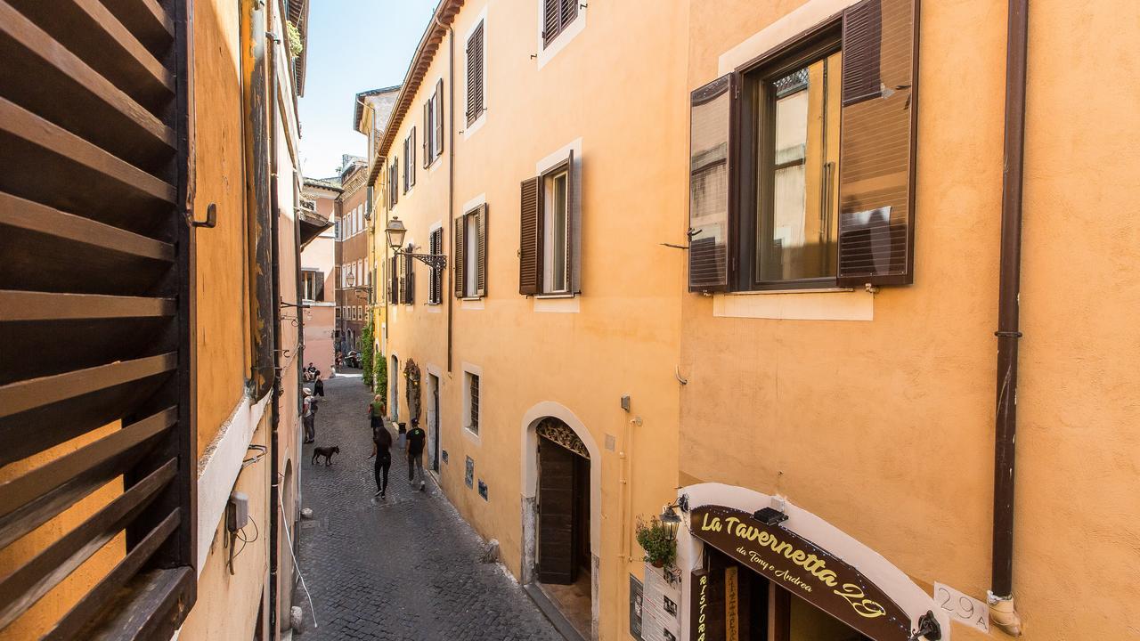 Rental In Rome Pelliccia Kültér fotó