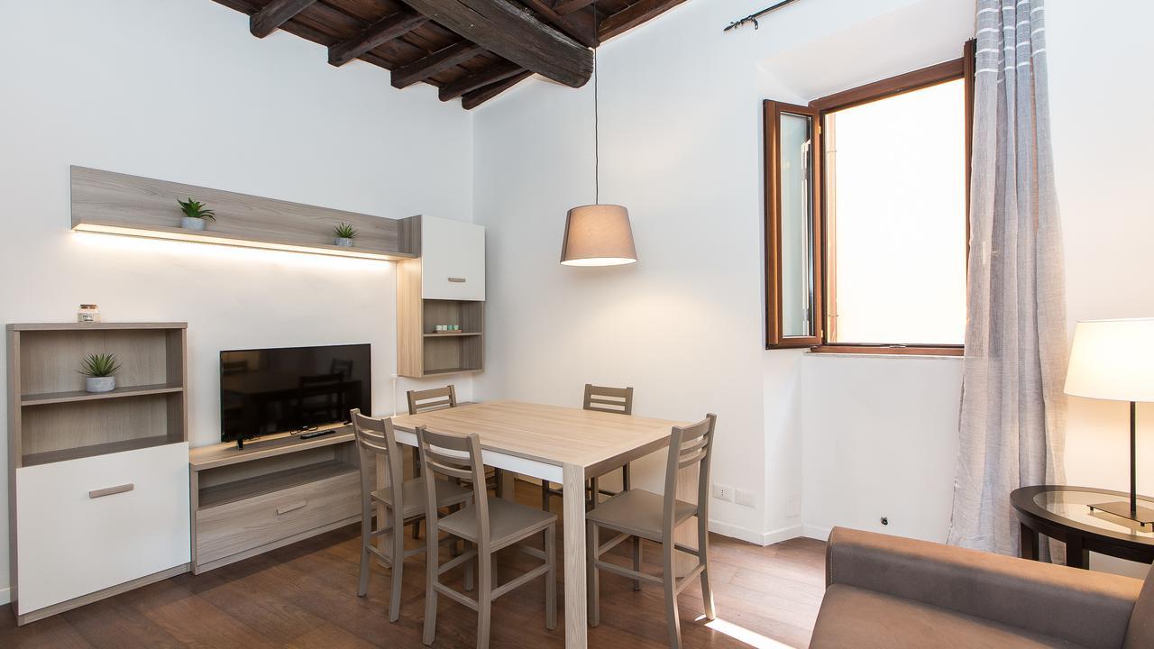 Rental In Rome Pelliccia Kültér fotó