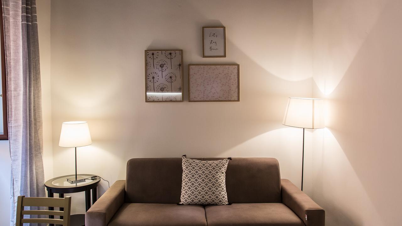Rental In Rome Pelliccia Kültér fotó